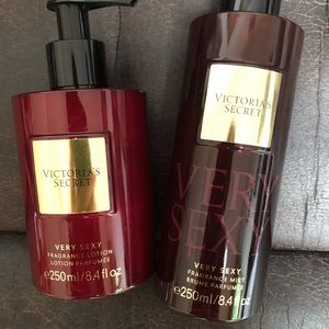 💕💕NWT Victoria Secret “Very Sexy “ Bundle💕💕